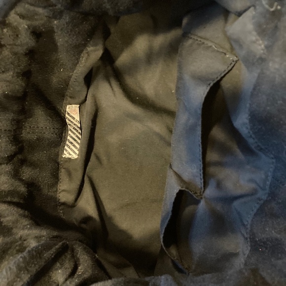 🎉Volcom super soft scrunch close bag - Picture 3 of 3